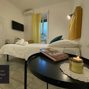  Pensjonat Terrace Boutique Włochy
