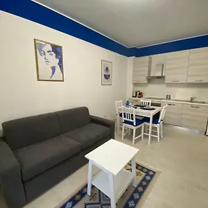 Apartament Lady Indigo San Siro, Mediolan